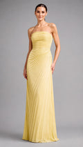 DRESS THE POPULATION DL684